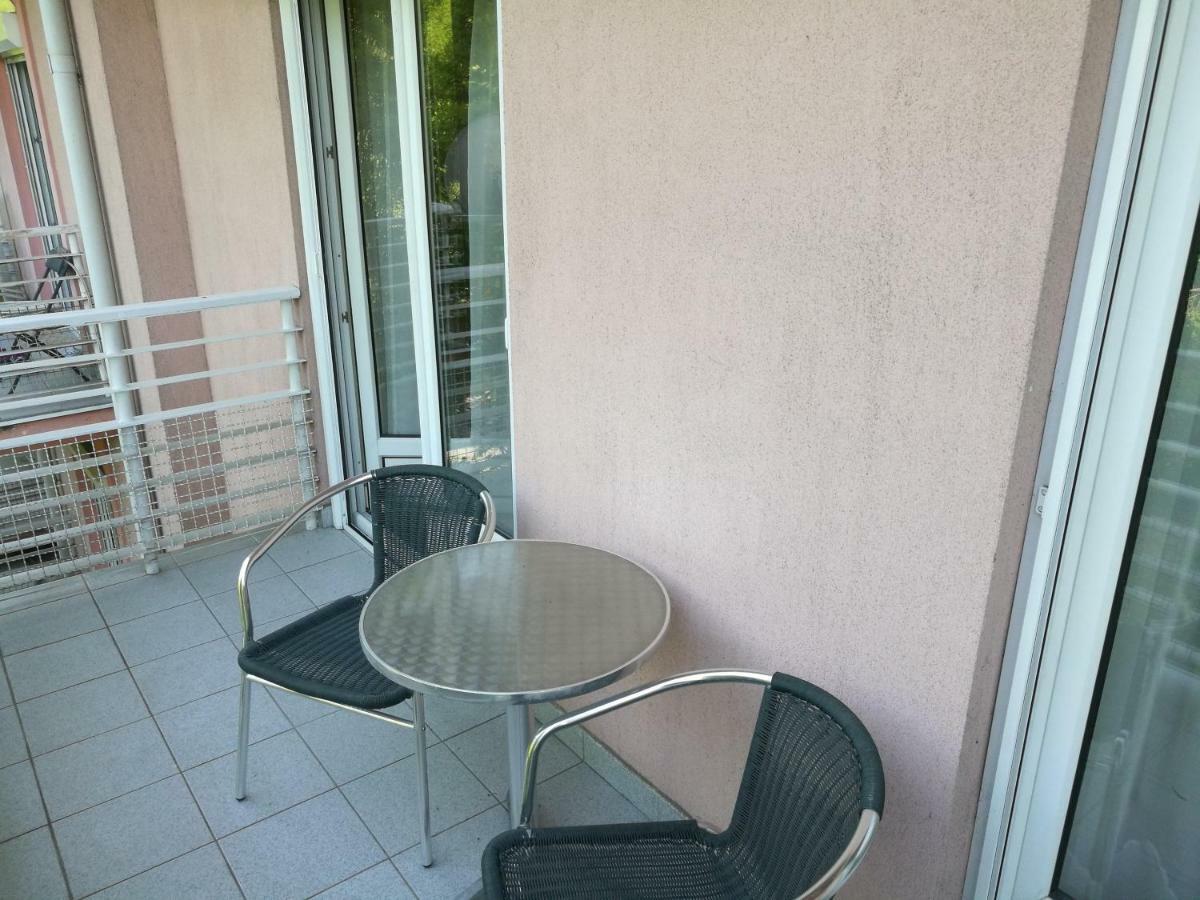 Niki Apartman Hévíz Exteriér fotografie